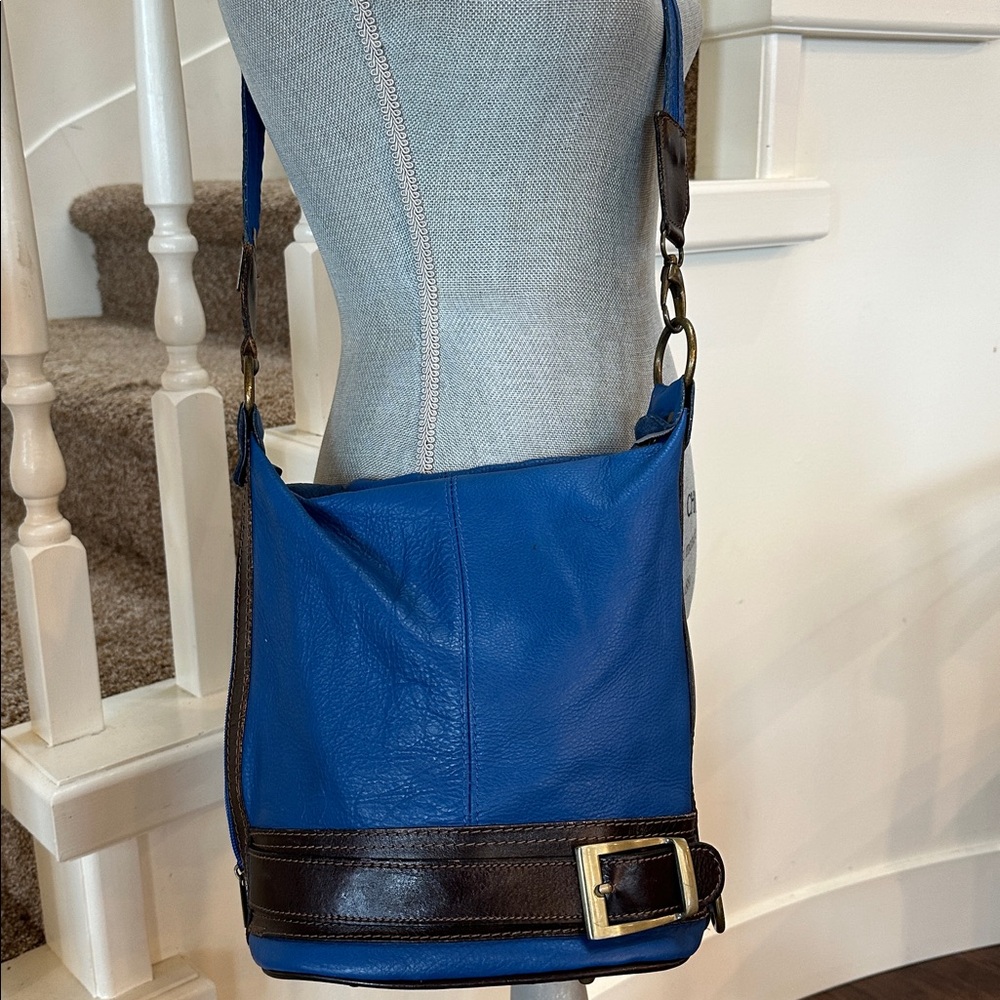 Leather bucket bag